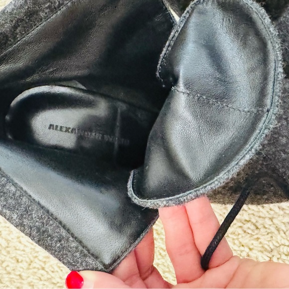 Alexander Wang Constance Gray Wool platform boots Heel/ pump Women’s Size 35 - Picture 8 of 9